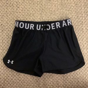 Under armour girl’s running shorts